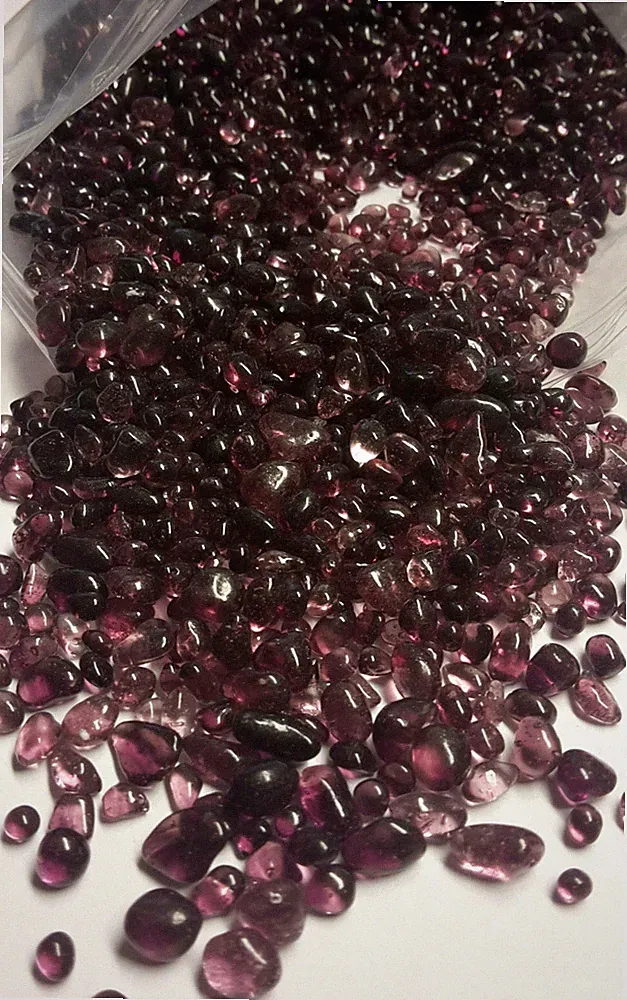 1,15 kg VIOLETTE Glaskiesel, STEINTEPPICH-Glaskügelchen, Glasgranulat, Rund