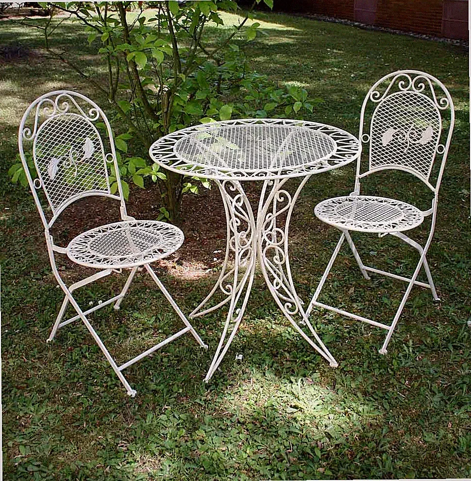 Garnitur Gartentisch 2 Stühle Eisen Gartenmöbel antik Stil Nostalgie creme weiss