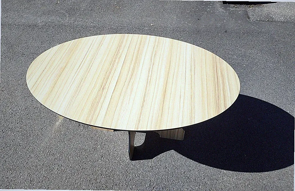 Garten Terrassen Balkon Ess-Tisch HPL Wetterfest Oval 1300 m x 800 mm Holzdekor