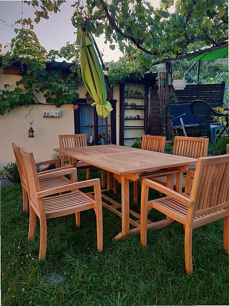 Garten- / Terrassentisch 180/240x100 mit 6 Sesseln, Teakholz, solide, gedübelt