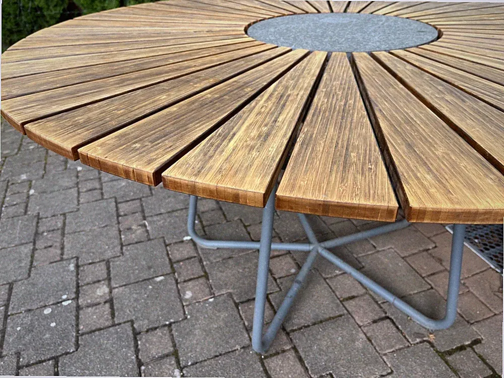 Garten- und Terrassentisch - rund - 1,5m - Bambus/Granit/Aluminium/Schutzhülle