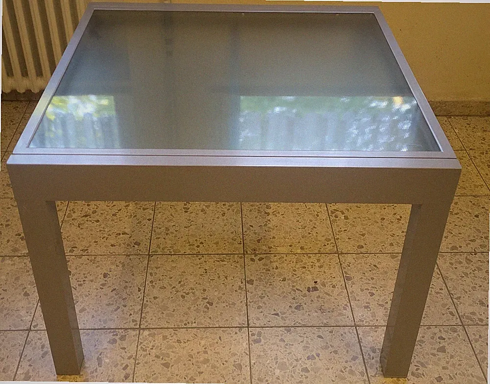 Gartentisch Houston Deluxe in silber 90x69x90 in einwandfreiem Zustand