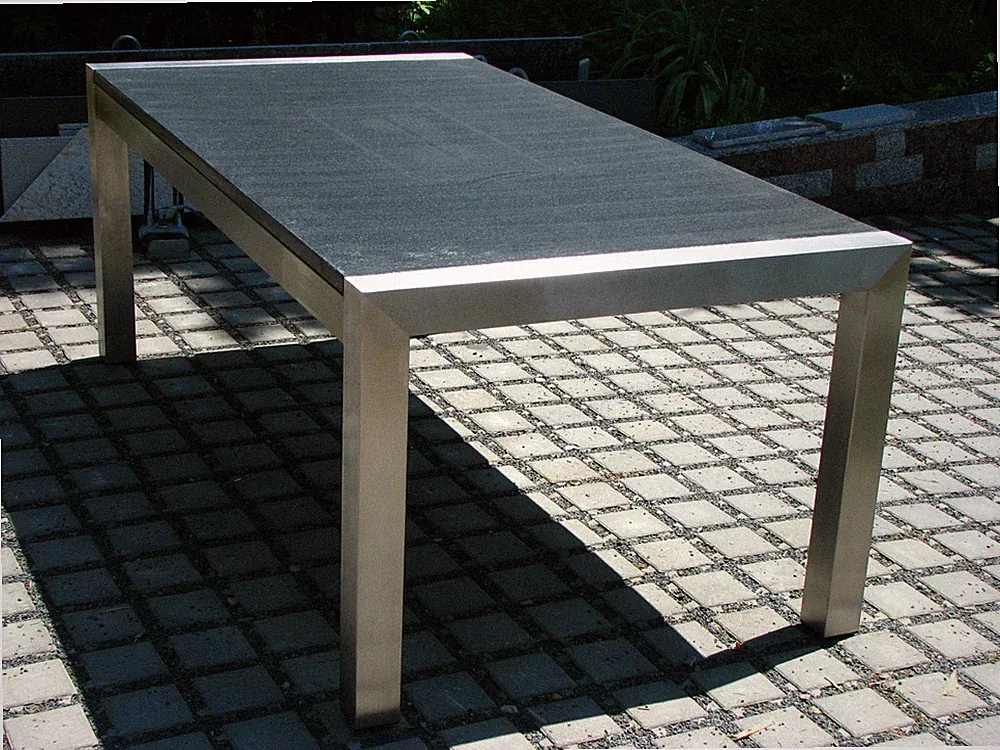 Gartentisch Outdoor-Tisch Terrassentsich Granit Naturstein antik gebürstet 200cm