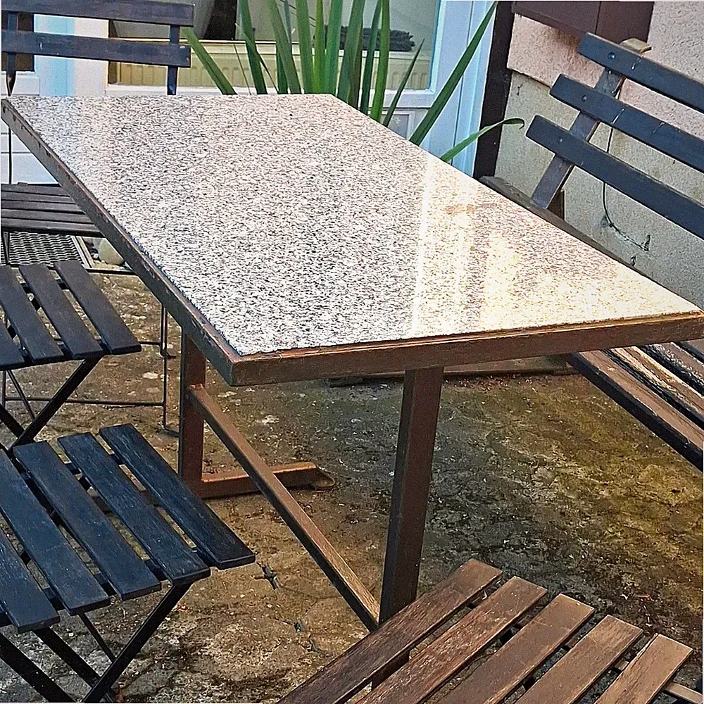 Gartentisch rechteckig 110x90x73 cm Graanitplatte braun/grau Metallgestel