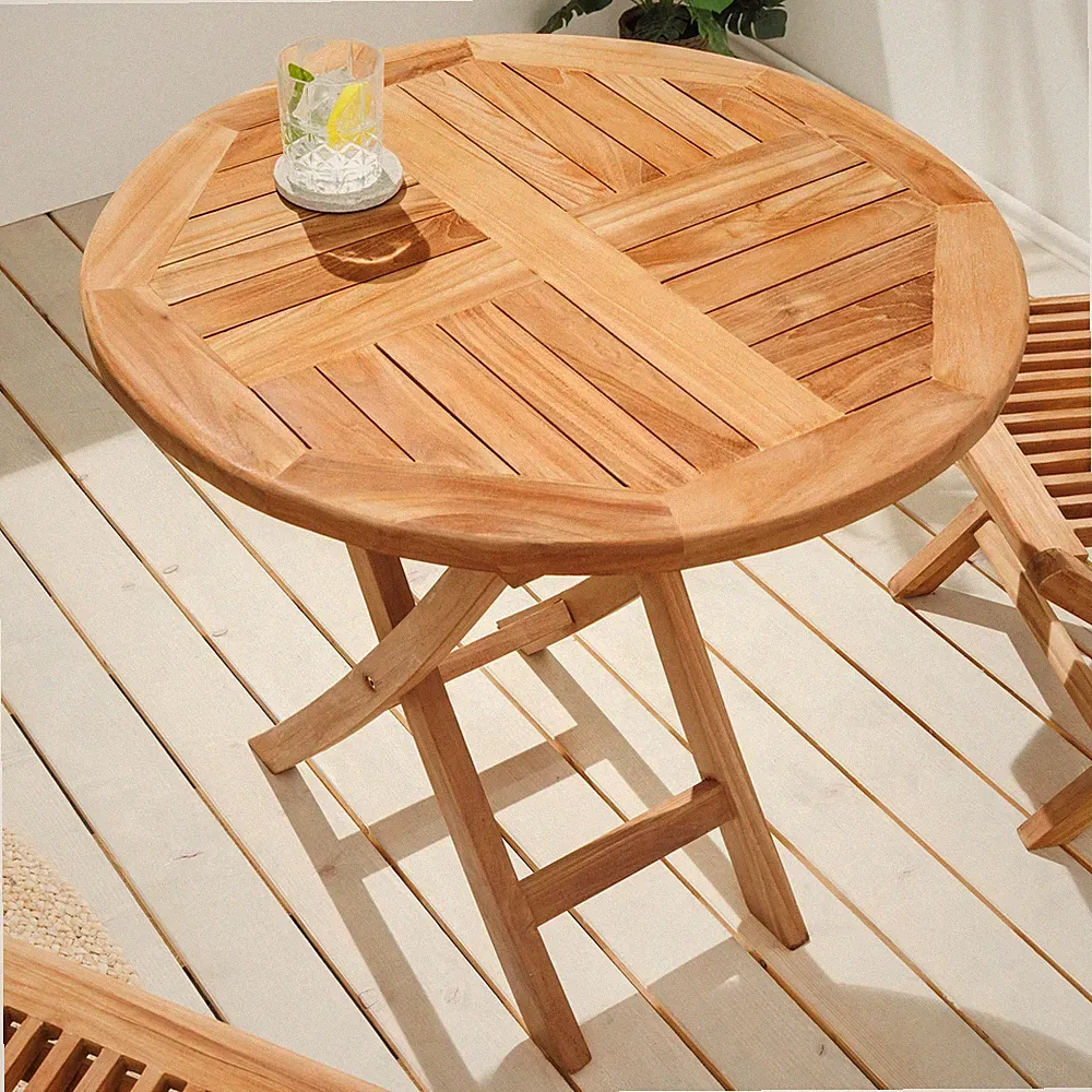 Skandinavisch Gartentisch