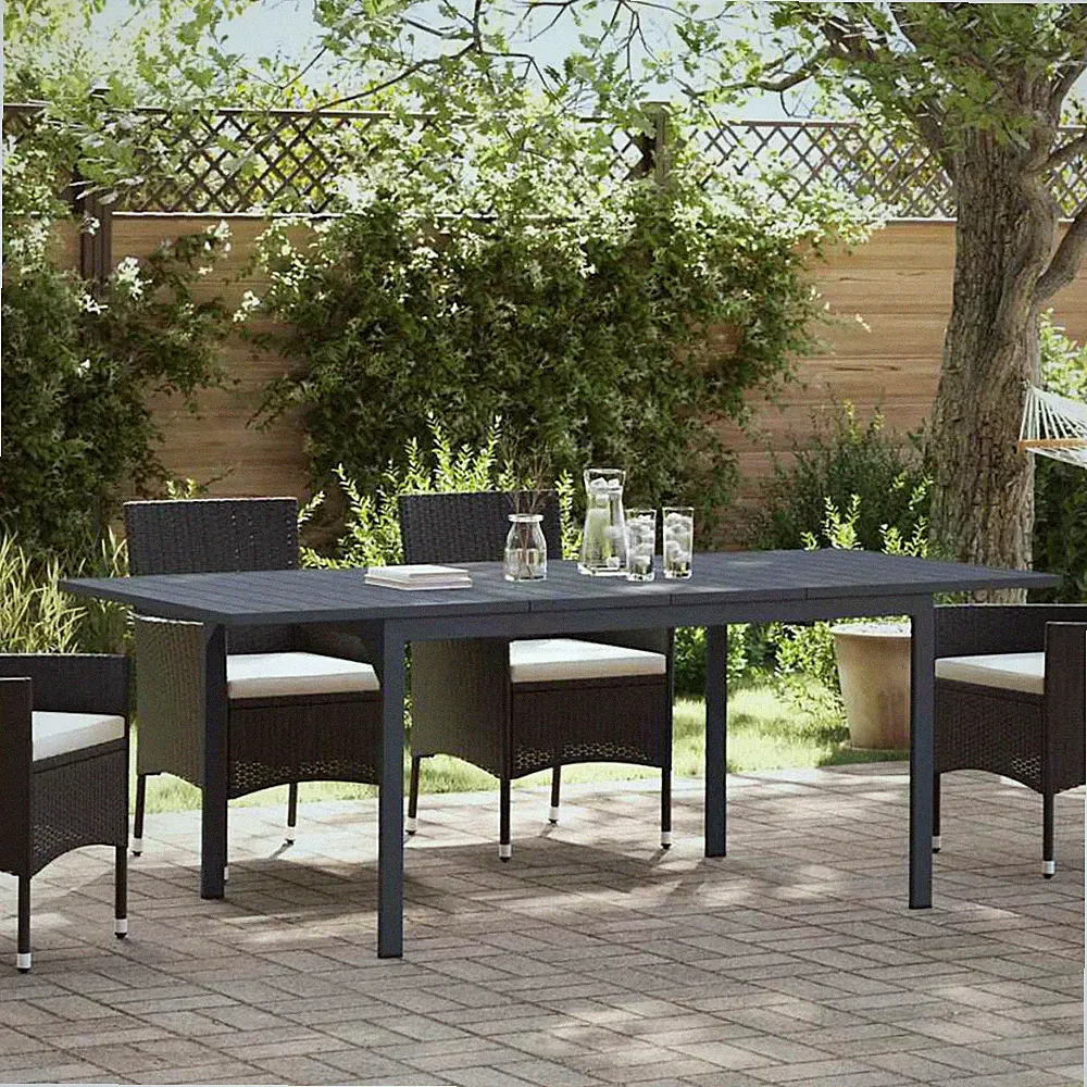 OUTLIV Gartentisch