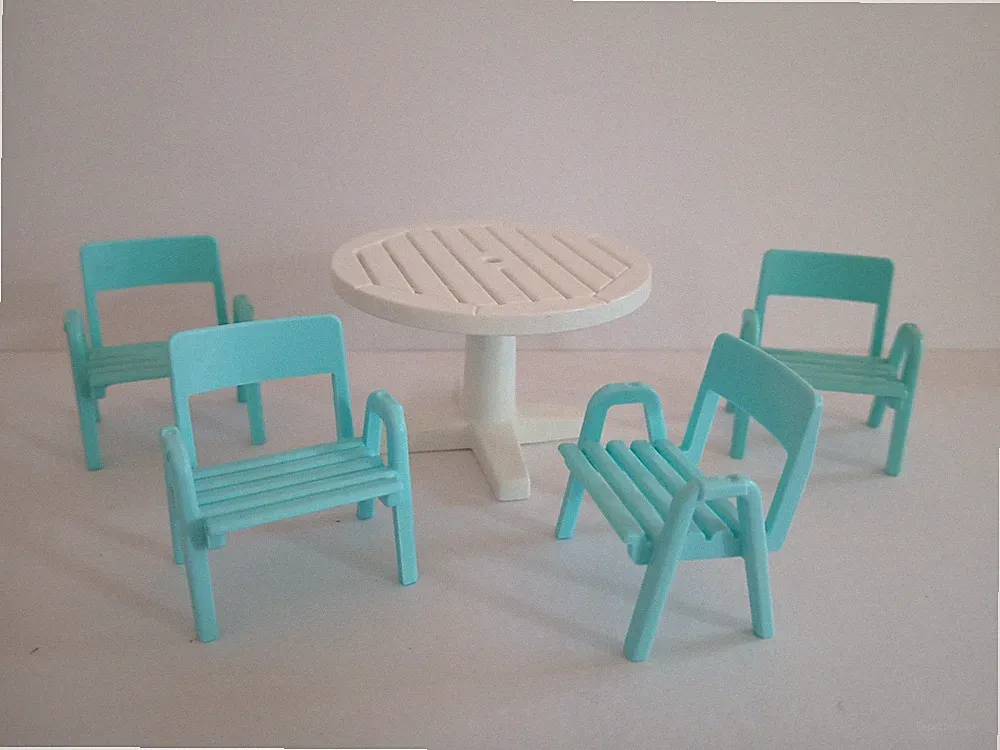 PLAYMOBIL Puppenhaus Villa - RUNDER GARTENTISCH WEISS + 4 STÜHLE TÜRKIS Garten