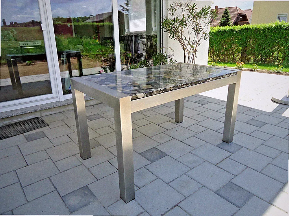 stabiler Edelstahltisch Esstisch Gartentisch mit Steinplatte Kieseloptik Granit