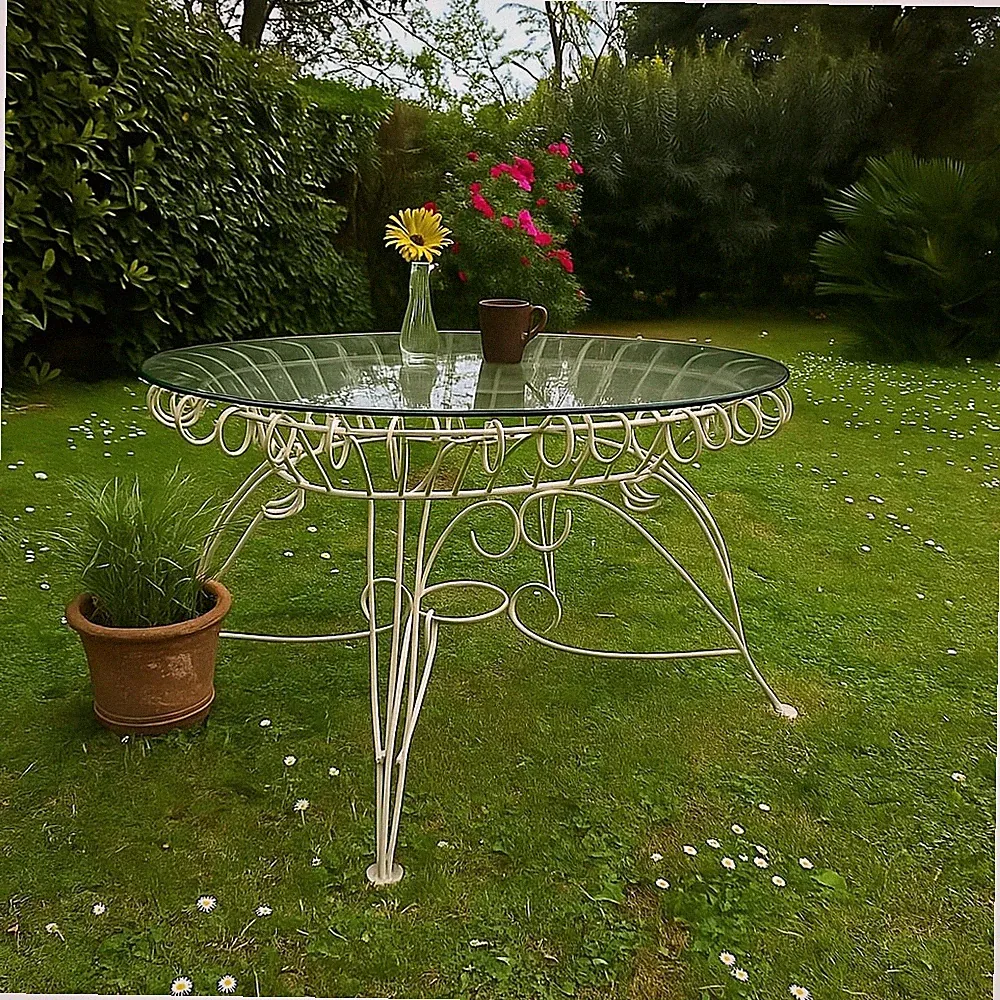 Vintage Gartentisch Weiß Emailliertes Eisen Italien der 60er Jahre Originell